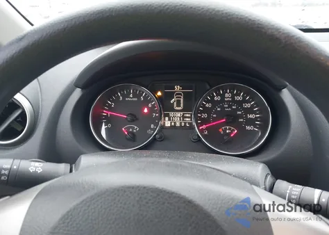 2011 Nissan Rogue S z USA, uszkodzony, nr VIN JN8AS5MT6BW156774